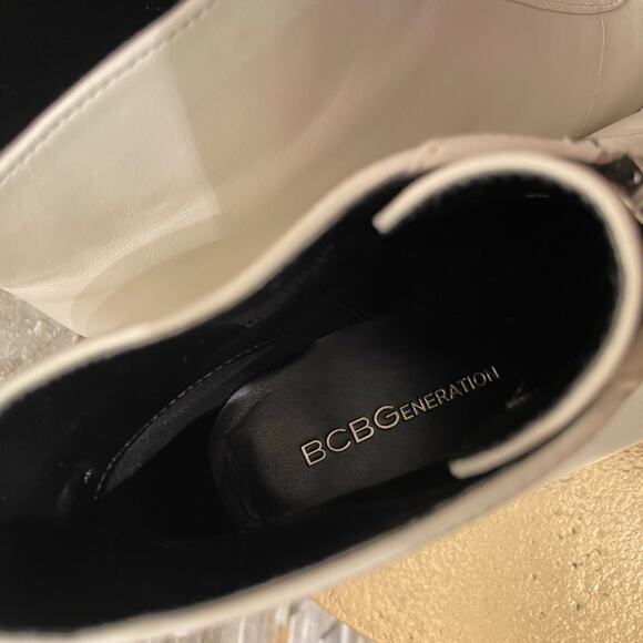 BCBGeneration Ivory White Leather Studded Zip Heeled Booties | Y2K Style, 5M - Picture 7 of 11